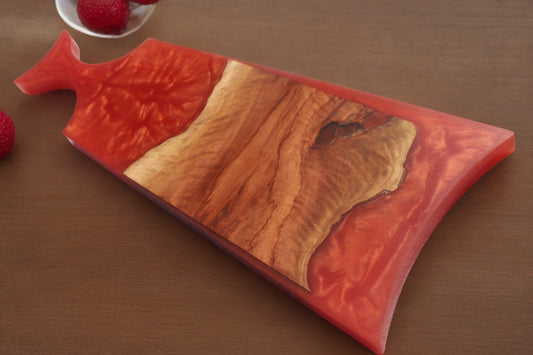 Handcrafted Charcuterie/Cutting Board - Lychee Wood